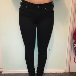 Black skinny jeans